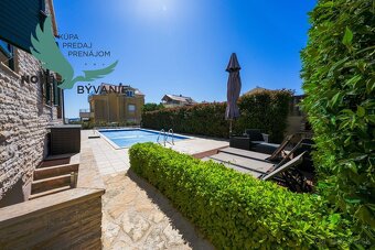 Krásna kamenná vila s bazénom na predaj - Vodice - Chorvátsk - 13