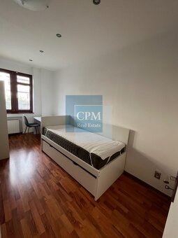Na prenájom 3-izbový byt v centre mesta – Justičná ulica, pa - 13