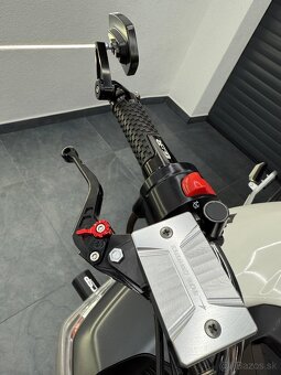 SUZUKI GSR 600, r.2007 - 13