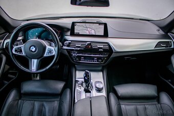 BMW G30 Rad 5 M550d XDrive A/T - 13
