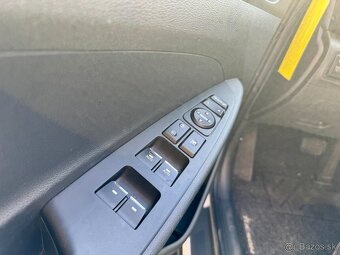 Hyundai TUCSON H-TRAC 4x4 AUTOMAT - 13
