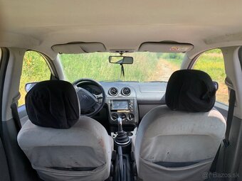 Mam na predaj Ford fiesta 1.4 - 13