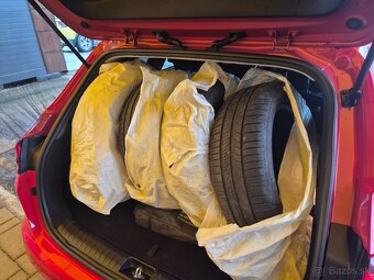 Kia Ceed SW -LEN 21tis. KM- 1.0 T-GDi Silver,SK Pôvod - 13