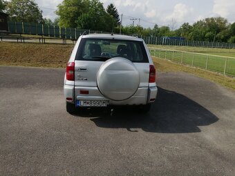 toyota Rav 4 2003 nafta 85.00kw. - 13