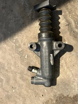 Predám nahradné diely - 13