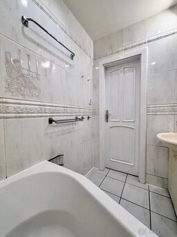 TREEF | NA PREDAJ 2-izbový byt na Družbe - 13