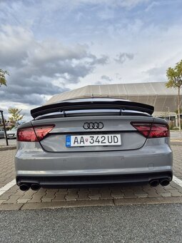 AUDI A7 COMPETITION - 13