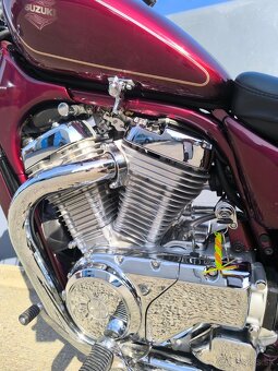 Suzuki VS 750 Intruder TOP STAV  Uh. Hradiště - 13