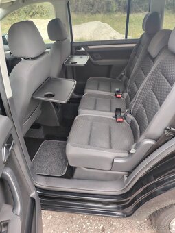 Volkswagen Touran 1.9tdi- 2010 - 13