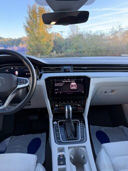 Volkswagen Passat Variant GTE 1.4 TSI 160kw DSG Plug-in Hybr - 13
