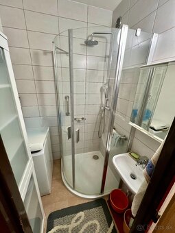 Na prenájom 4-izbový byt + garáž, 72m2 + lodžia,  Výstavby - 13