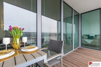 Prenájom 2 izbový byt, 77 m2, Eurovea, Pribinova ul, Staré m - 13