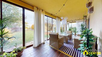 NA PREDAJ ÚTULNÝ, 4 IZBOVÝ RODINNÝ DOM S TERASOU A GARÁŽOU, - 13