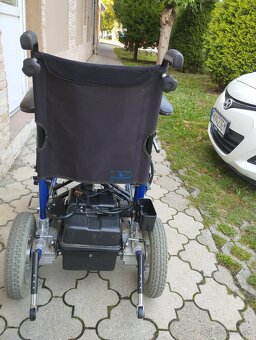 Predám elektrický invalidný vozík - 13