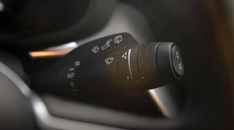 Volvo XC60 B4 R-Design A/T (odpočet DPH) - 13