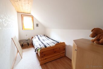 Ponúkam na predaj rodinný dom - Bátovce - 13