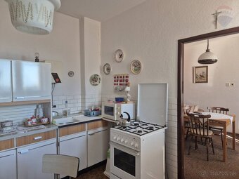 Starší RD pod lesom, pozemok 1351 m², Štitáre - 13