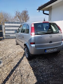 Meriva 1,7 dci - 13