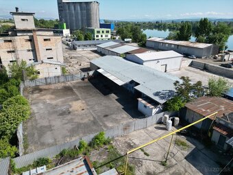 Priemyselný areál, Čaňa - 13
