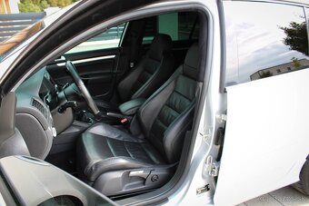 Volkswagen Golf R32 3.2 V6 4-Motion - 13