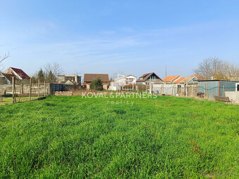 Vidiecky rodinný dom - Tvrdošovce - Nové Zámky - 13
