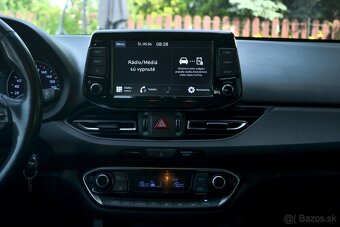 HYUNDAI I30 1.5 2022 - 13