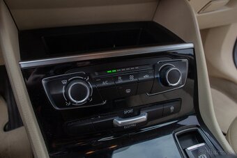 BMW Rad 2 Gran Tourer 218D - 13