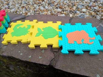 BALÍK PRVÝCH HRAČIEK PRE NAJMENŠÍCH 💛 - 13