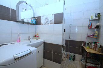 REZERVOVANÉ Predaj 3 izbového bytu VNKS 70 m2 s lodžiou, MPČ - 13