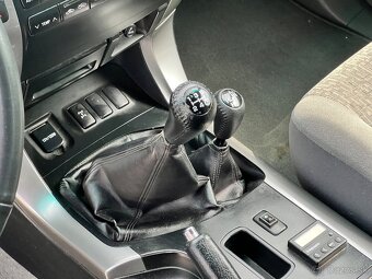 Toyota Land Cruiser 120 3.0 D-4D - 13