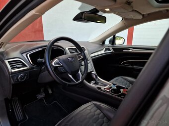 Ford Mondeo hybrid VIGNALE PLNÁ VÝBAVA 71 400km - 13