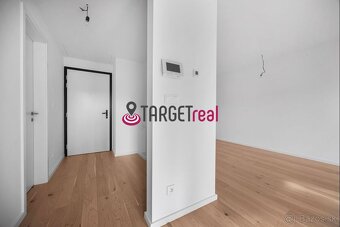 TARGETreal | Moderný a svetlý byt v projekte ZWIRN s výhľado - 13
