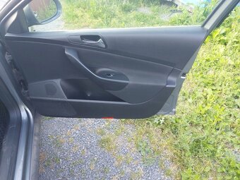 Volkswagen Passat 1,9 -2,0 PD tdi - 13