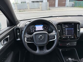 Volvo XC40 D3 4x4 - 13