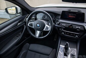 BMW Rad 5 520d, MHEV XDrive 140kW A/T ODPOČET DPH - 13