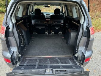 SUV Mitsubishi Outlander 2,2DI-D, 4x4, Manuál, 2008 - 13