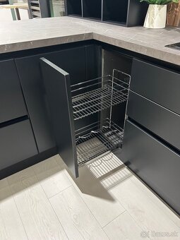Moderná kuchynská linka GAIA - 13