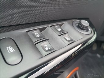 Renault Captur    43742KM    BENZIN - 13