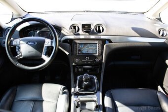 Ford Galaxy - 13