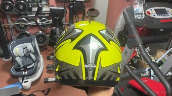 Helmy prilby motorka motocykel šport - 13