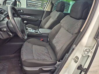 Peugeot 3008 1.6 hdi 2010 - 13