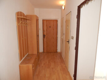 SPEKTRUM REALITY- Na Predaj 2.5 -izbový byt, 56 m2, okres Pr - 13