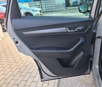 ŠKODA KAROQ 2.0 TDI SCR STYLE 4X4 DSG - 13