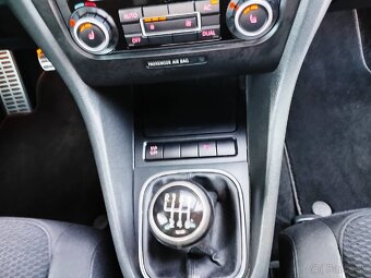 Predám Volkswagen golf 6,R . Line - 13