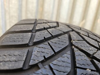 2 ks zimných pneu Yokohama - 205/55 r16 91H - 13
