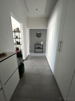 Prerobený 2 izbovy byt na prenajom - 13