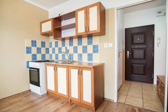 1-izbový byt blízko stanice, Nové Zámky – 35,87m2 - 13