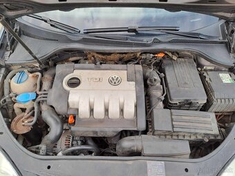 Volkswagen Golf 5 1.9tdi - 13