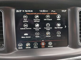 Dodge charger 5.7hemi 276kw rok vyroby 2020 - 13