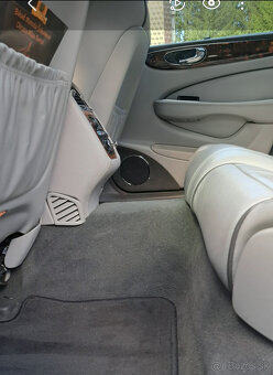 Jaguár XJ8 Long verzia - 13